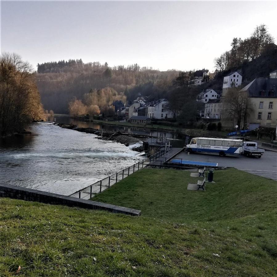 Au Charme Du 13 Faubourg De France A Bouillon Βίλα Εξωτερικό φωτογραφία