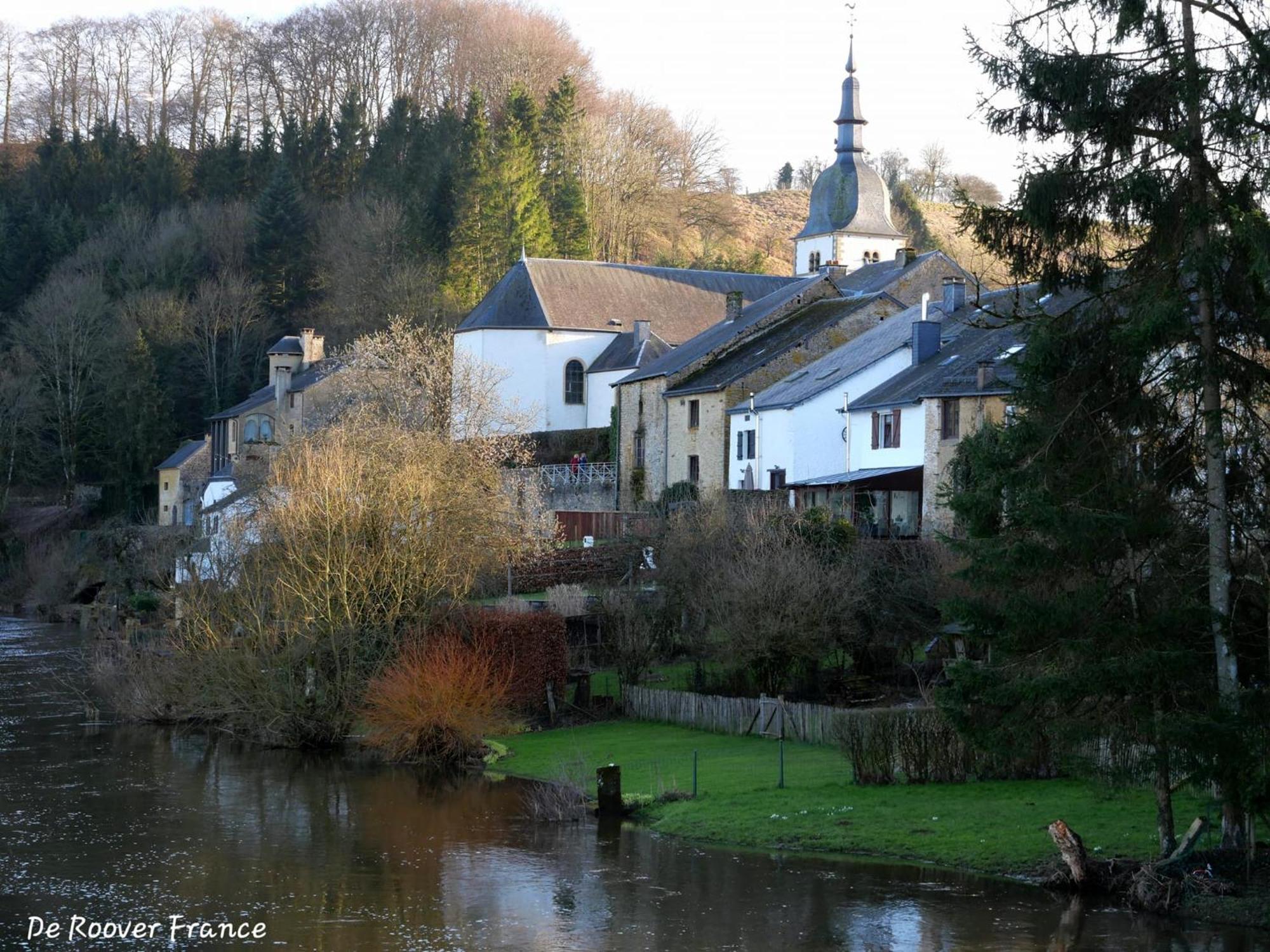 Au Charme Du 13 Faubourg De France A Bouillon Βίλα Εξωτερικό φωτογραφία